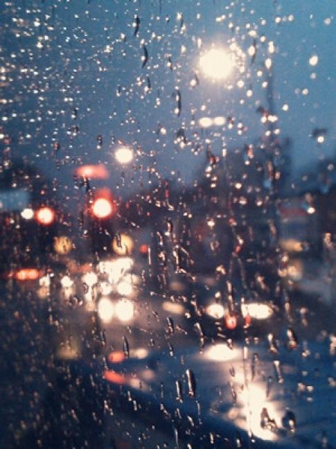 雨夜读书