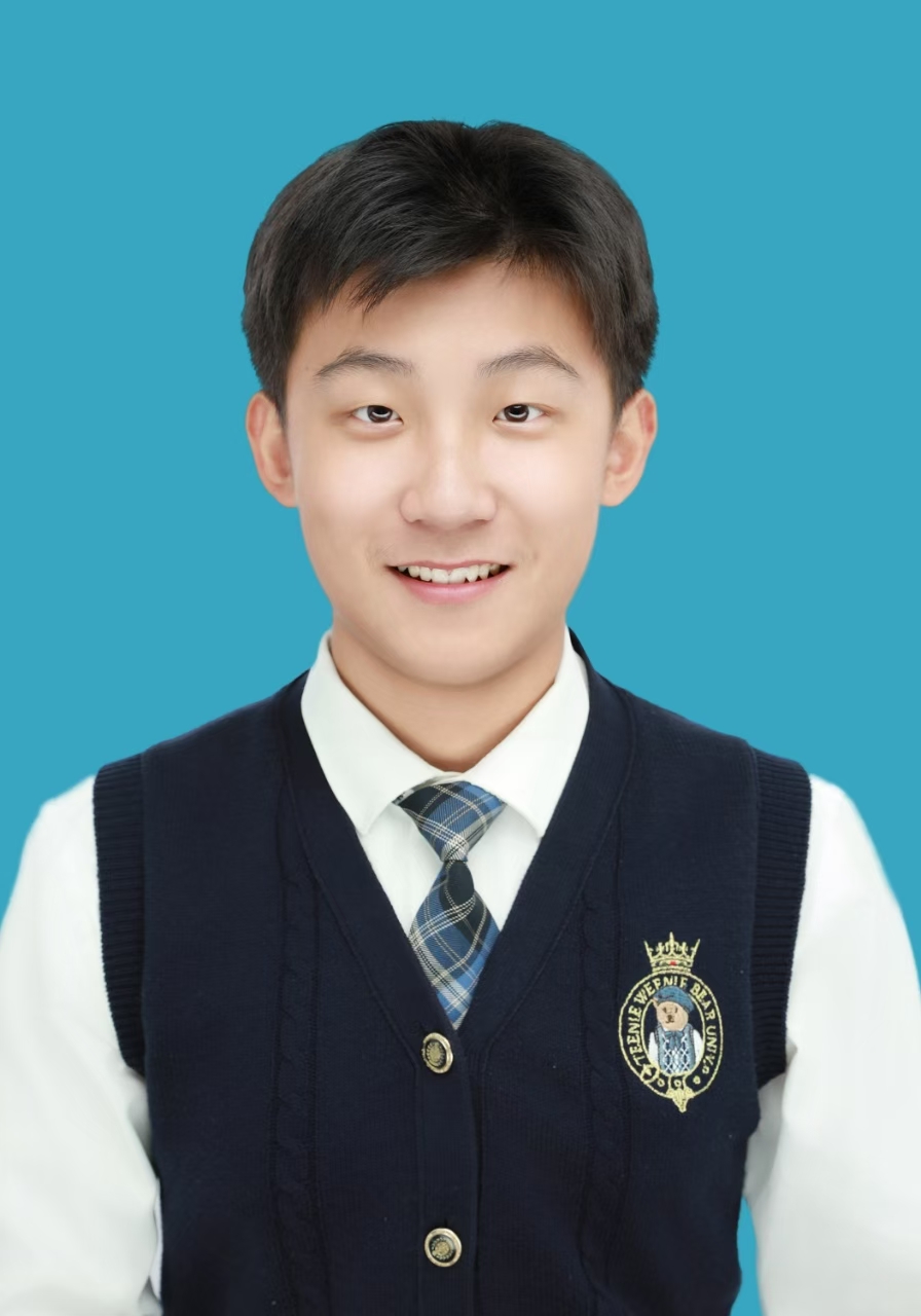 国际时尚学院24染整技术二班刘柯骏